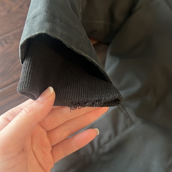 Canada Goose Victoria Parka - Picture 5 of 6